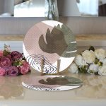 Realhomes Beyaz Zeminde Suluboya Devetabanı Yaprak Motifli Modern 2'li Yuvarlak Servis Altlığı - Supla Realhomes