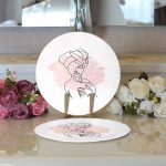 Realhomes Beyaz Zeminde Bayan Desenli Dijital Baskılı Modern 2'li Yuvarlak Servis Altlığı - Supla Realhomes