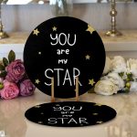 Realhomes Gold Zeminde Kucuk Siyah Kalp Desenli Dijital Baskılı Modern 2'li Yuvarlak Servis Altlığı - Supla Realhomes