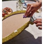 - Supla2li-7143-Gorsel4 - Realhomes Realhomes Gold Zeminde Merry Christmas Yazılı Dijital Baskılı Modern 2'li Yuvarlak Servis Altlığı - Supla Realhomes