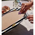 - Supla2li-7165-Gorsel4 - Realhomes Realhomes Siyah Beyaz Zeminli Gold Yaprak Desenli Dijital Baskılı Modern 2'li Yuvarlak Servis Altlığı - Supla Realhomes