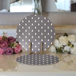 Realhomes Gri Zeminde Gold Puantiyeli Çam Ağacı Desenli Dijital Baskılı Modern 2'li Yuvarlak Servis Altlığı - Supla Realhomes