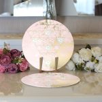 - Supla2li-7198-Gorsel3 - Realhomes Realhomes Renkli Zemin Üzerinde Üçgen Desenli Dijital Baskılı Modern 2'li Yuvarlak Servis Altlığı - Supla Realhomes