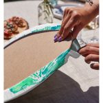 Realhomes Beyaz Zeminde Yeşil Renkli Deniz Kabuğu Desenli Modern 2'li Yuvarlak Servis Altlığı - Supla Realhomes