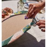 - Supla2li-7244-Gorsel4 - Realhomes Realhomes Pudra Zeminde Soyut Çizim Detaylı Dijital Baskılı Modern 2'li Yuvarlak Servis Altlığı - Supla Realhomes