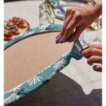 - Supla2li-7254-Gorsel4 - Realhomes Realhomes Renkli Zeminli Renkli Papatya Desenli Dijital Baskılı Modern 2'li Yuvarlak Servis Altlığı - Supla Realhomes