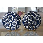 Realhomes Lacivert Zemin Üzerinde Onedraw Çizimli Papatya Modern 2'li Yuvarlak Servis Altlığı - Supla Realhomes