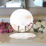 - Supla2li-7374-Gorsel3 - Realhomes  Realhomes Beyaz Zemin Üzerinde Onedraw Çizimli Yaprak Motifli 2'li Yuvarlak Servis Altlığı - Supla Realhomes