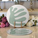 - Supla2li-7382-Gorsel1 - Realhomes Realhomes Renkli Zemin Üzerinde Onedraw Çizimli Yaprak Motifli 2'li Yuvarlak Servis Altlığı - Supla Realhomes