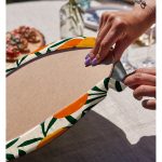 - Supla2li-7401-Gorsel4 - Realhomes Realhomes Renkli Zeminde Onedraw Çizimli Limon Desenli Dijital Baskılı Modern 2'li Yuvarlak Servis Altlığı - Supla Realhomes