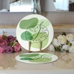 Realhomes Renkli Zeminde Yaprak Motifli Dijital Baskılı Modern 2'li Yuvarlak Servis Altlığı - Supla Realhomes