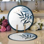 Realhomes Beyaz Zeminde Renkli Yaprak Desenli Dijital Baskılı Modern 2'li Yuvarlak Servis Altlığı - Supla Realhomes