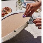 - Supla2li-7515-Gorsel4 - Realhomes Realhomes Renkli Zeminli Onedraw Çizimli Yaprak Desenli Dijital Baskılı Modern 2'li Yuvarlak Servis Altlığı - Supla Realhomes