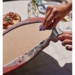 Realhomes Renkli Zeminli Onedraw Çizimli Dijital Baskılı Modern 2'li Yuvarlak Servis Altlığı - Supla Realhomes