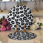 Realhomes Gri Zemin Üzerinde Geometrik Çizim Dijital Baskılı Modern 2'li Yuvarlak Servis Altlığı - Supla Realhomes