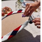 Realhomes Beyaz Zemin Üzerinde Renkli Geometrik Desenli Dijital Baskılı Modern 2'li Yuvarlak Servis Altlığı - Supla Realhomes