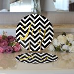 Realhomes Beyaz Zemin Üzerinde Gold Detaylı Siyah Zigzag Modern 2'li Yuvarlak Servis Altlığı - Supla Realhomes