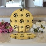 - Supla2li-7707-Gorsel3 - Realhomes  Realhomes Gold Zemin Üzerinde Siyah Renkli Kartanesi Desenli Modern 2'li Yuvarlak Servis Altlığı - Supla Realhomes