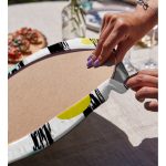 - Supla2li-7796-Gorsel4 - Realhomes  Realhomes Beyaz Zeminli Renkli Puantiye Desenli Dijital Baskılı Modern 2'li Yuvarlak Servis Altlığı - Supla Realhomes