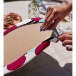 - Supla2li-7813-Gorsel4 - Realhomes Realhomes Beyaz Zemin Üzerinde Siyah Modern Çizgili Renkli Puantiyeli 2'li Yuvarlak Servis Altlığı - Supla Realhomes