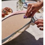 - Supla2li-7829-Gorsel4 - Realhomes Realhomes Pastel Zemin Üzerinde Gold Renkli Modern Çizgili Modern 2'li Yuvarlak Servis Altlığı - Supla Realhomes