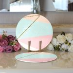 - Supla2li-7833-Gorsel3 - Realhomes Realhomes Pastel Zeminli Üzerinde Gold Renkli Modern Çizgili Modern 2'li Yuvarlak Servis Altlığı - Supla Realhomes