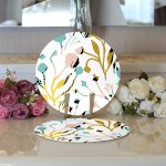 Realhomes Beyaz Zemin Üzerinde Pastel Rengarenk Çiçek Desenli Modern 2'li Yuvarlak Servis Altlığı - Supla Realhomes