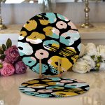 - Supla2li-7890-Gorsel1 - Realhomes Realhomes Siyah Zemin Üzerinde Renkli Geometrik Desenli Dijital Baskılı Modern 2'li Yuvarlak Servis Altlığı - Supla Realhomes