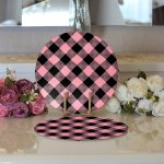 Realhomes Renkli Pastel Zemin Üzerinde Siyah Ekose Desenli Modern 2'li Yuvarlak Servis Altlığı - Supla Realhomes