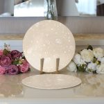 Realhomes Pastel Zeminli Deniz Kabuğu Desenli Dijital Baskılı Modern 2'li Yuvarlak Servis Altlığı - Supla Realhomes