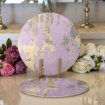 - Supla2li-7988-Gorsel1 - Realhomes  Realhomes Pastel Zemin Üzerinde Gold Detaylı Geometrik Desenli 2'li Yuvarlak Servis Altlığı - Supla Realhomes