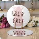 Realhomes Beyaz Zemin Üzerinde Pastel Renkli Ananas Desenli Modern 2'li Yuvarlak Servis Altlığı - Supla Realhomes