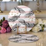 Realhomes Beyaz Zemin Üzerinde Gold Detaylı Yaprak Desenli Modern 2'li Yuvarlak Servis Altlığı - Supla Realhomes