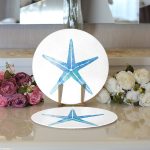 - Supla2li-8019-Gorsel3 - Realhomes  Realhomes Beyaz Zemin Üzerinde Renkli Deniz Atı Desenli Dijital Baskılı Modern 2'li Yuvarlak Servis Altlığı - Supla Realhomes