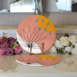 - Supla2li-8121-Gorsel3 - Realhomes Realhomes Pastel Zemin Üzerinde Yaprak Desenli Dijital Baskılı Modern 2'li Yuvarlak Servis Altlığı - Supla Realhomes