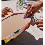 - Supla2li-8184-Gorsel4 - Realhomes  Realhomes Renkli Zeminli Geometrik Desenli Dijital Baskılı Modern 2'li Yuvarlak Servis Altlığı - Supla Realhomes