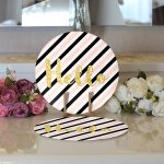 - Supla2li-8245-Gorsel3 - Realhomes Realhomes Beyaz Zemin Üzerinde Renkli Yatay Çizgili Gold Detaylı Hello Yazılı 2'li Yuvarlak Servis Altlığı - Supla Realhomes