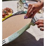 - Supla2li-8273-Gorsel4 - Realhomes Realhomes Beyaz Zemin Üzerinde Renkli Çizgili Geometrik Desenli 2'li Yuvarlak Servis Altlığı - Supla Realhomes