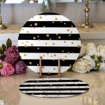 Realhomes Beyaz Zemin Üzerinde Siyah Yatay Çizgili Gold Detaylı Puantiyeli 2'li Yuvarlak Servis Altlığı - Supla Realhomes