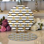 Realhomes Beyaz Zemin Üzerinde Gold Detaylı Yıldız Desenli Modern 2'li Yuvarlak Servis Altlığı - Supla Realhomes