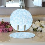 - Supla2li-8340-Gorsel3 - Realhomes Realhomes Mavi Zemin Üzerinde Kartanesi Desenli Dijital Baskılı Modern 2'li Yuvarlak Servis Altlığı - Supla Realhomes