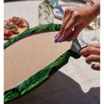 - Supla2li-8428-Gorsel4 - Realhomes Realhomes Siyah Zemin Üzerinde Yeşil Yaprak Desenli 2'li Yuvarlak Servis Altlığı - Supla Realhomes