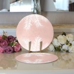 Realhomes Pastel Zeminli Beyaz Yaprak Desenli Dijital Baskılı Modern 2'li Yuvarlak Servis Altlığı - Supla Realhomes