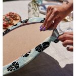 Realhomes Renkli Zeminli Siyah Yaprak Desneli Dijital Baskılı Modern 2'li Yuvarlak Servis Altlığı - Supla Realhomes