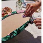 Realhomes Pastel Zeminli Yeşil Yaprak Desenli Dijital Baskılı Modern 2'li Yuvarlak Servis Altlığı - Supla Realhomes