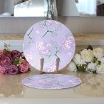 - Supla2li-8496-Gorsel3 - Realhomes Realhomes Renkli Zemin Üzerinde Yaprak Desenli Dijital Baskılı Modern 2'li Yuvarlak Servis Altlığı - Supla Realhomes