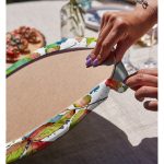 Realhomes Beyaz Zeminli Renkli Yaprak Desenli Dijital Baskılı Modern 2'li Yuvarlak Servis Altlığı - Supla Realhomes