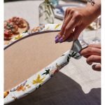 Realhomes Beyaz Zeminli Bal Kabağı Desenli Dijital Baskılı Modern 2'li Yuvarlak Servis Altlığı - Supla Realhomes