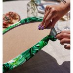 - Supla2li-8569-Gorsel4 - Realhomes Realhomes Beyaz Zemin Üzerinde Yeşil Yaprak Desenli 2'li Yuvarlak Servis Altlığı - Supla Realhomes