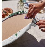 - Supla2li-8578-Gorsel4 - Realhomes Realhomes Beyaz Zemin Üzerinde Yaprak Desenli Dijital Baskılı Modern 2'li Yuvarlak Servis Altlığı - Supla Realhomes